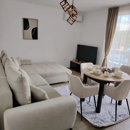 84 Obradovic Apartman *